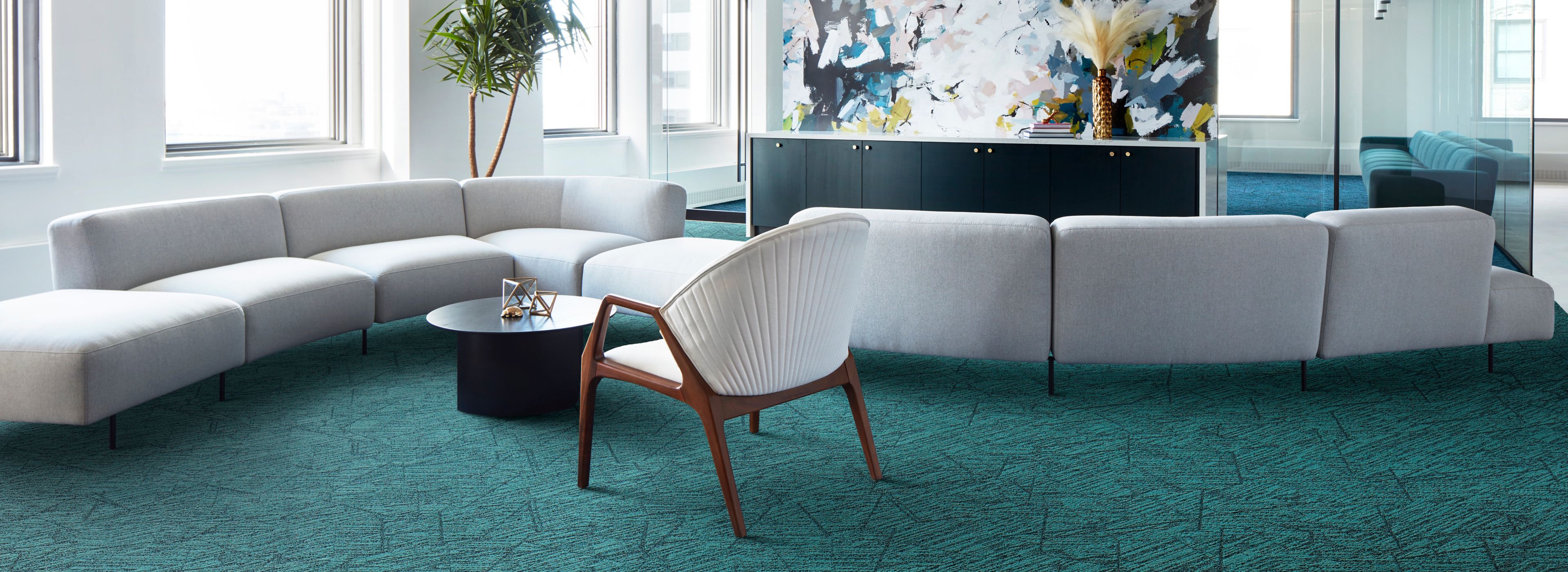 Interface Binary Code plank carpet tile and Drawn Lines LVT in lounge numéro d’image 1